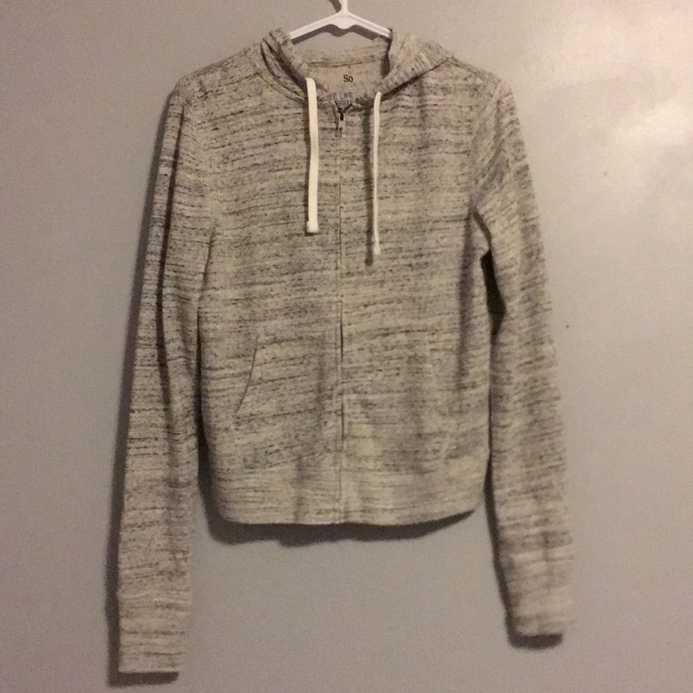 So Loungelife favorite sweatshirt size M juniors